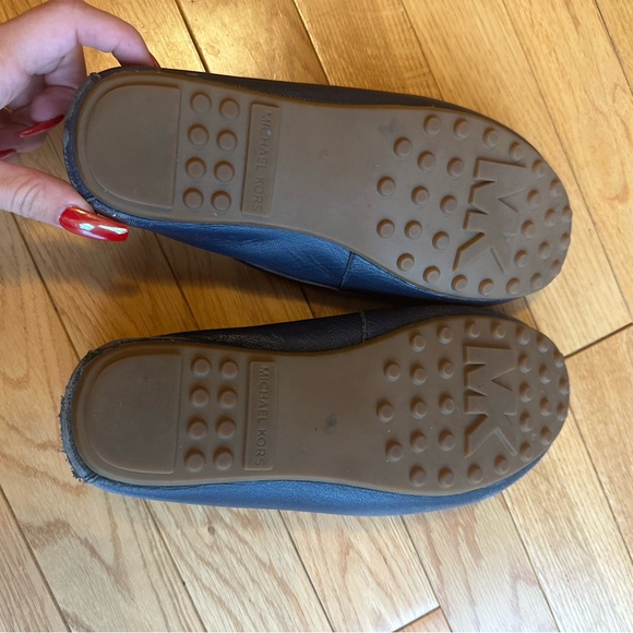 Micheal Kors Loafers - Picture 2 of 5